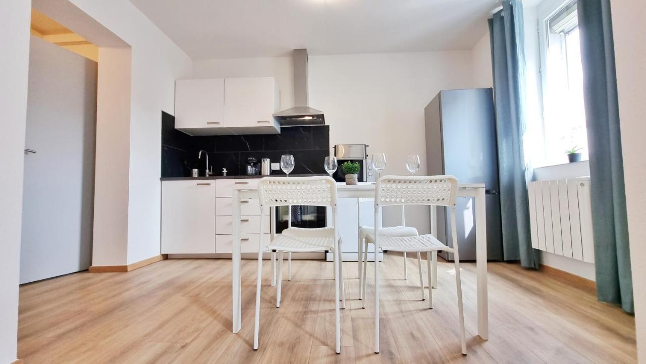 Chez Jm - Calme - Chic - Fibre - Relax Bnb Mylhúzy Exteriér fotografie
