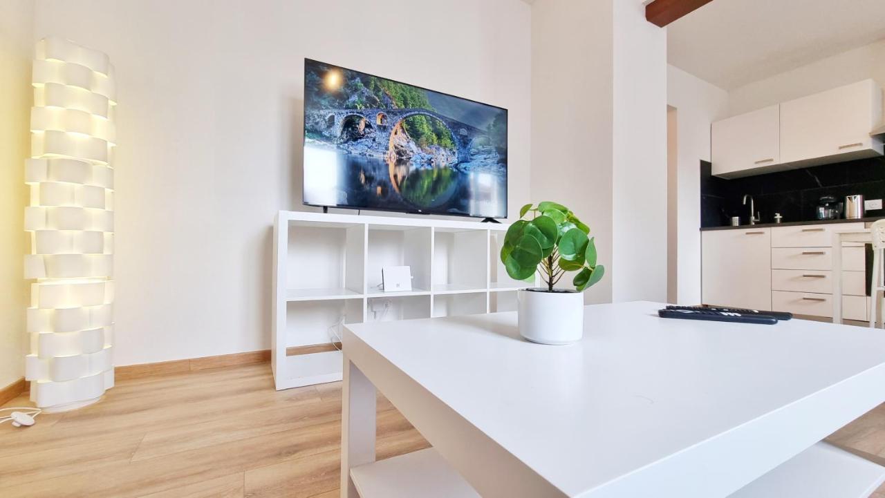 Chez Jm - Calme - Chic - Fibre - Relax Bnb Mylhúzy Exteriér fotografie