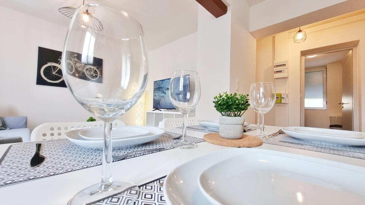 Chez Jm - Calme - Chic - Fibre - Relax Bnb Mylhúzy Exteriér fotografie